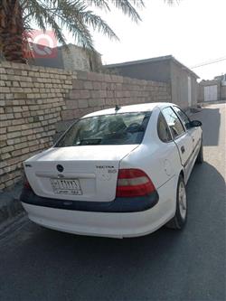 اوبل فيكترا